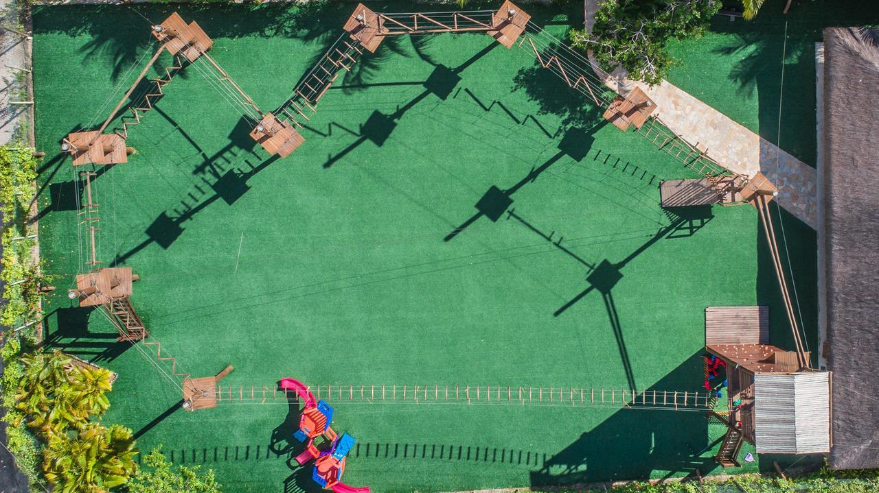 La Torre Resort All Inclusive ปอร์โตเซกูโร ภายนอก รูปภาพ Aerial view of the Adventure Golf in Pattaya, Thailand